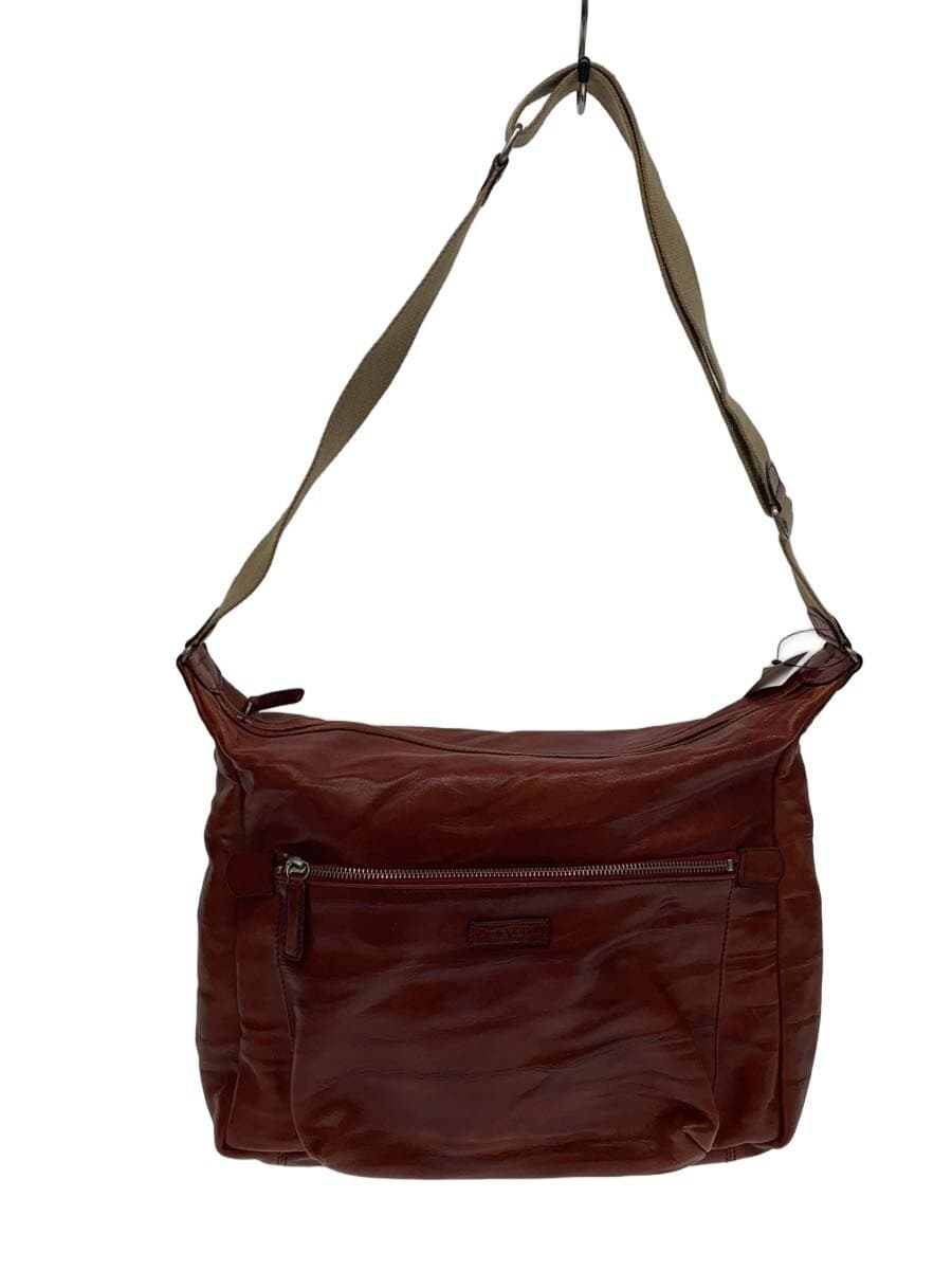 Daniel&Bob Shoulder Bag Leather Red Has corner scuffs