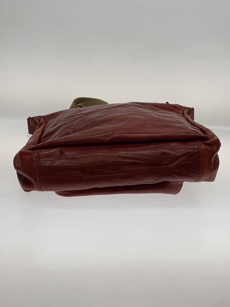 Daniel&Bob Shoulder Bag Leather Red Has corner scuffs 4