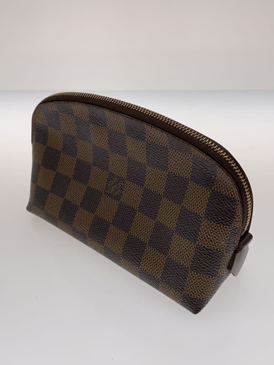 LOUIS VUITTON Pouch 2