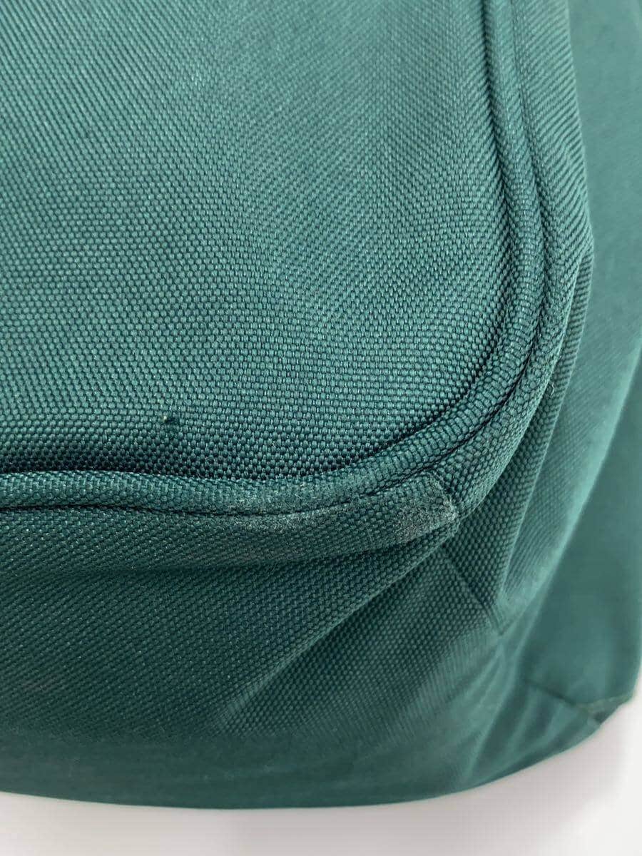 THE NORTH FACE Backpack GRN Solid NM72250 7