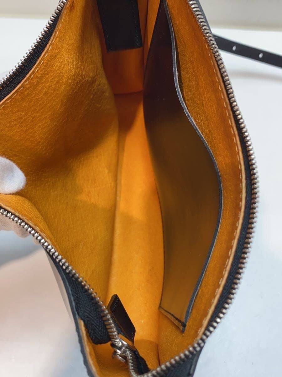 PIENI Shoulder Bag Leather BLK 5