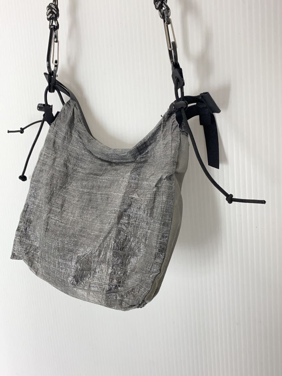 and wander Pouch Polyester 2