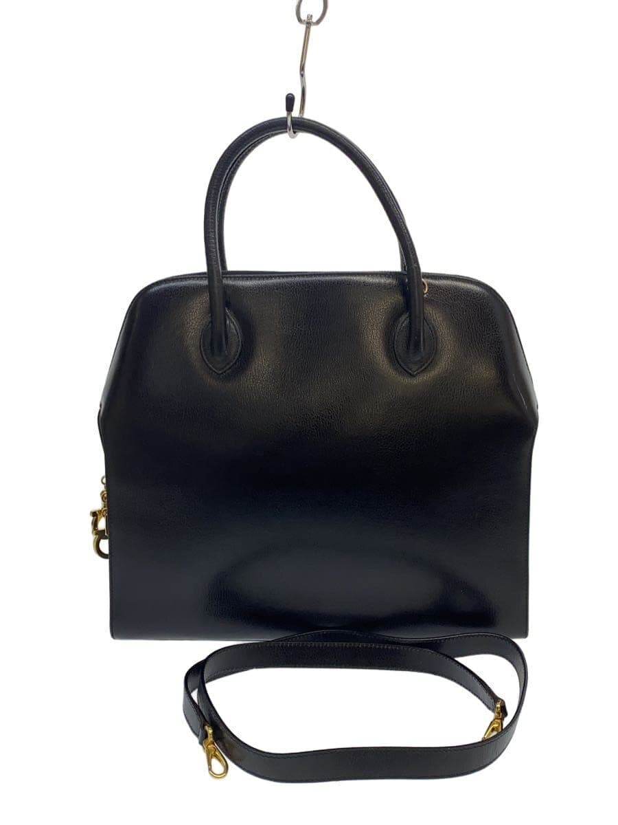 Salvatore Ferragamo handbag -- BLK solid color