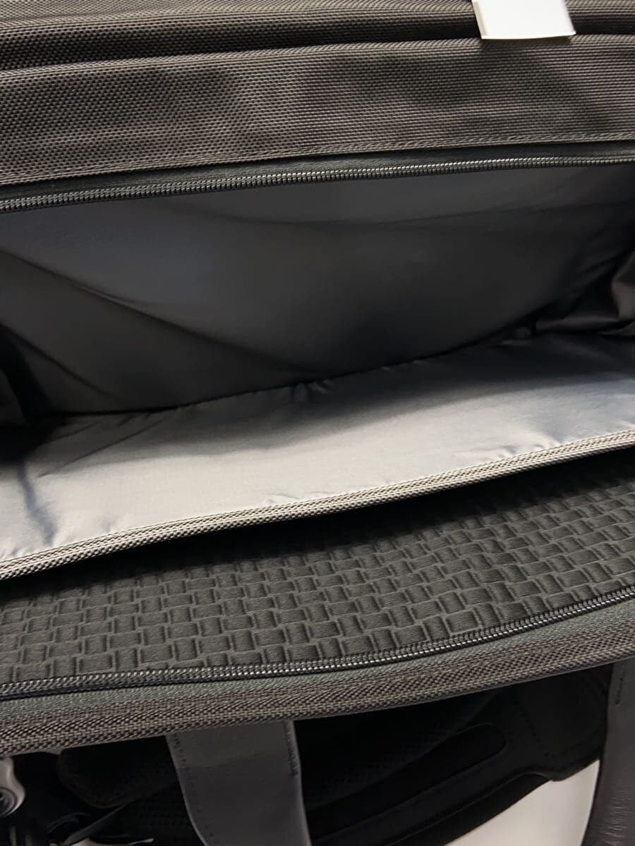 TUMI Briefcase -- 2603180D3E 7