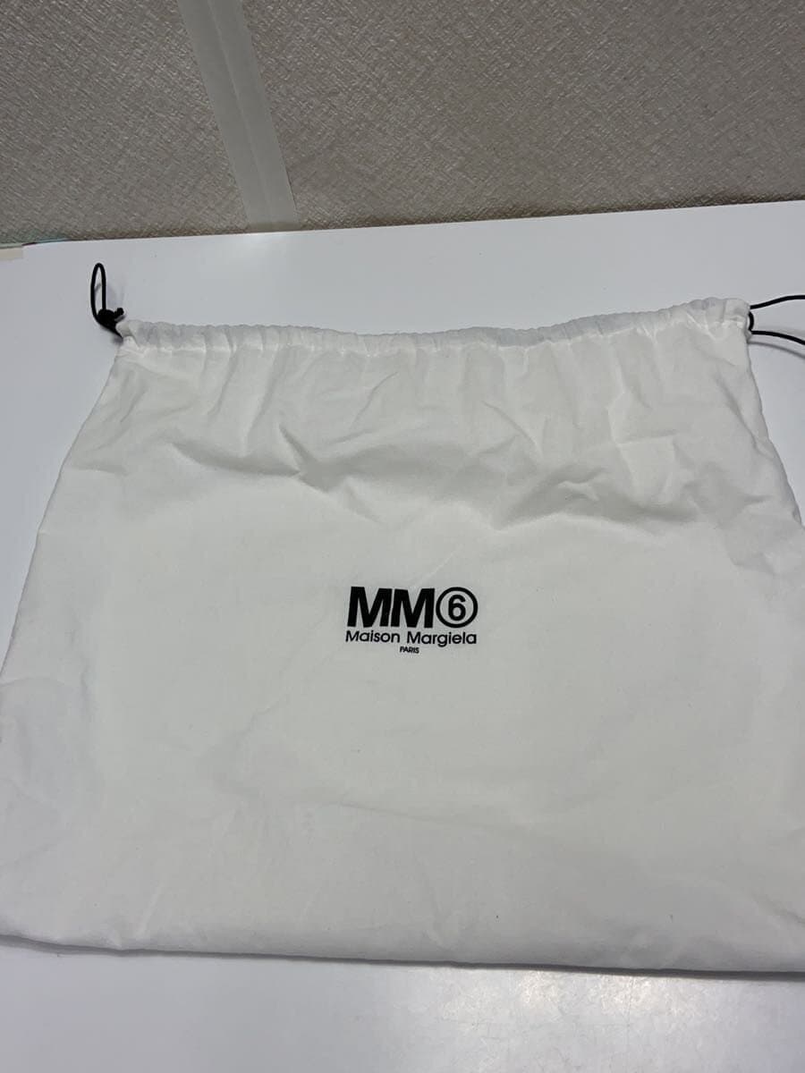 MM6 Shoulder Bag -- BLK SB6WD0026 7