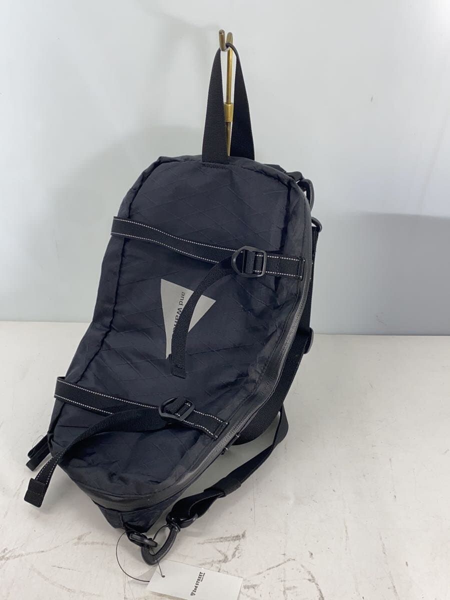 and wander Shoulder Bag Nylon BLK 2