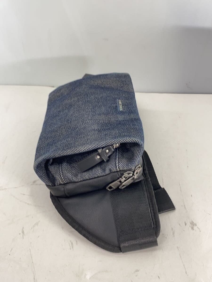DIESEL Shoulder Bag NVY Solid 2