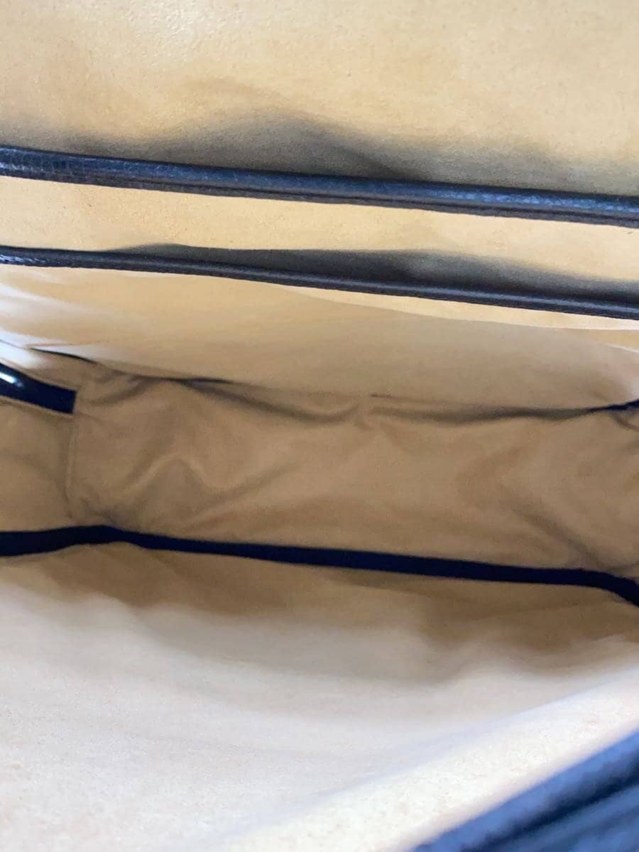 Hush Tug Backpack Leather BLK Solid 6