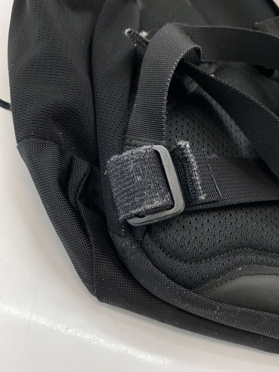 ARC’TERY Xmantis 26l backpack Inside Deteriorated Soil Corner Wear Backpack Nylon BLK 8