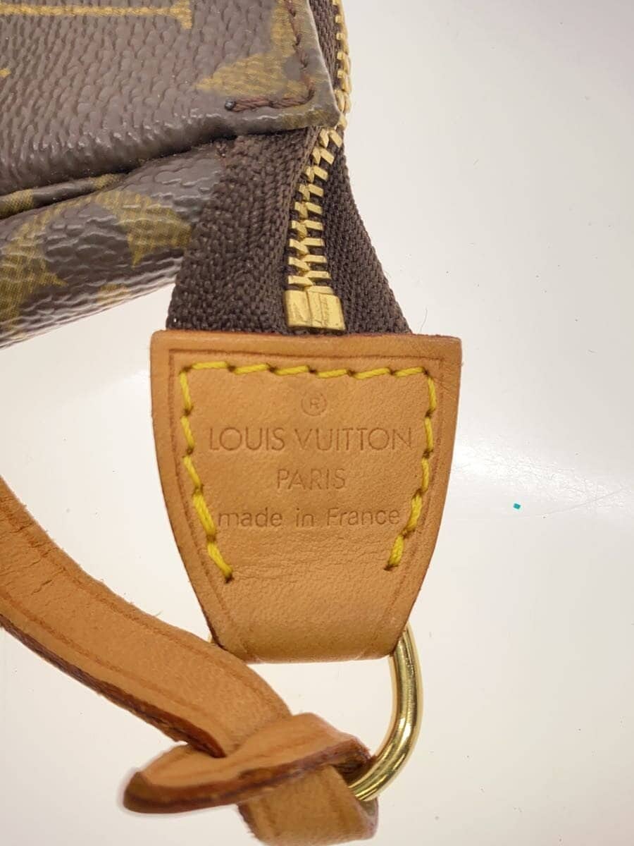 LOUIS VUITTON 1) Pochette Accessoires Monogram Canvas PVC BRW M51980 5