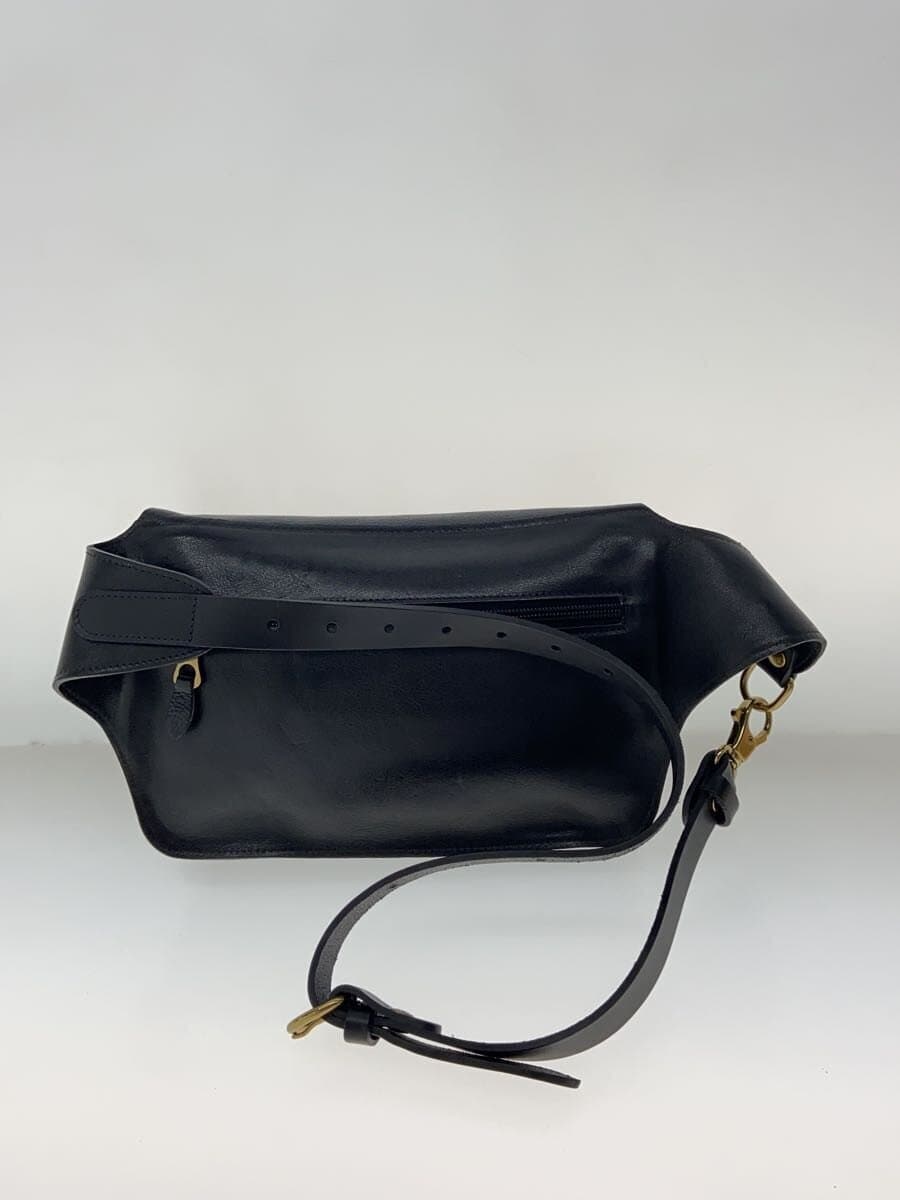 IL BISONTE Waist Bag Leather BLK 3