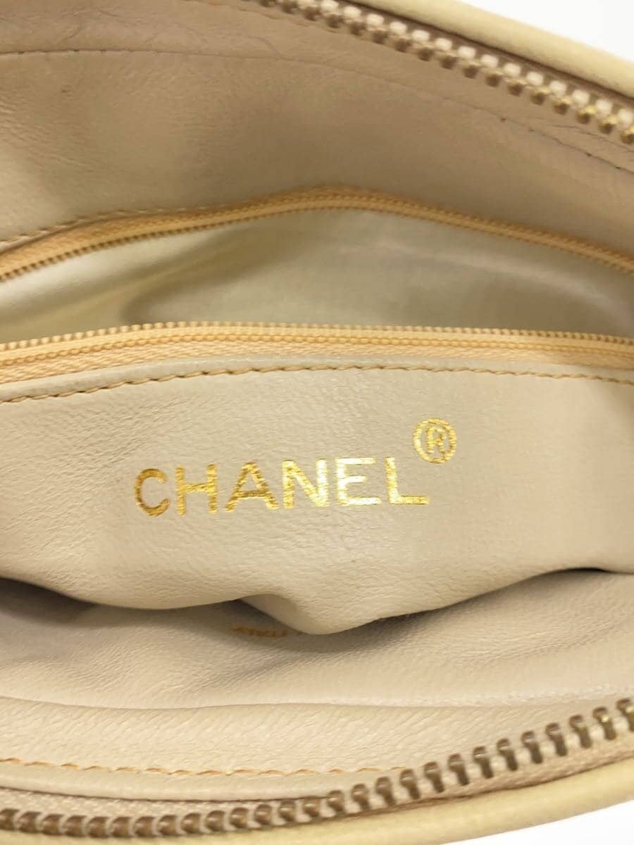 CHANEL Matelassé Coco Mark Chain Shoulder Bag -- CRM OLD vintage 5