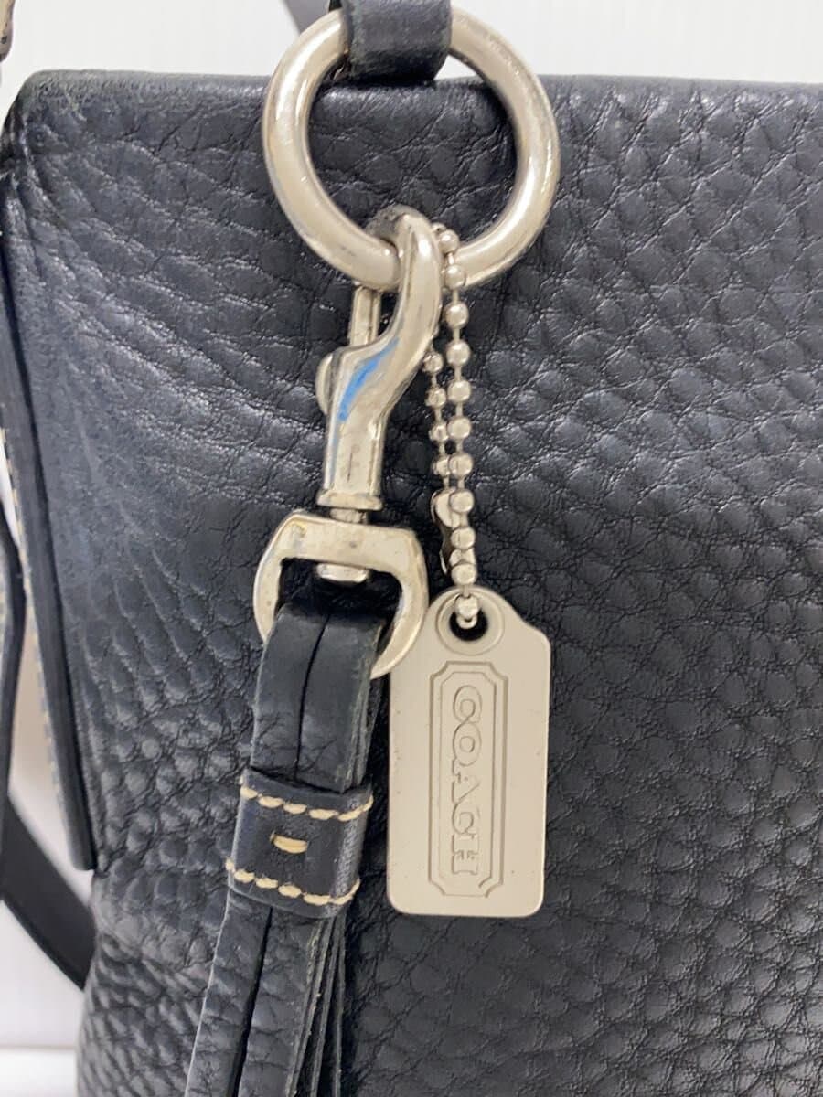 COACH Soft Slim Pebbled Duffle_Legacy Leather BLK 5