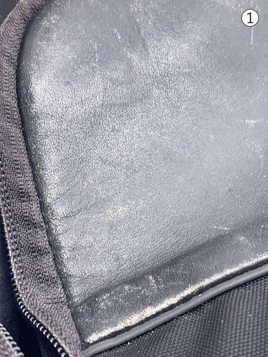THE NORTH FACE backpack nylon BLK solid color NM82395 has scratches 7