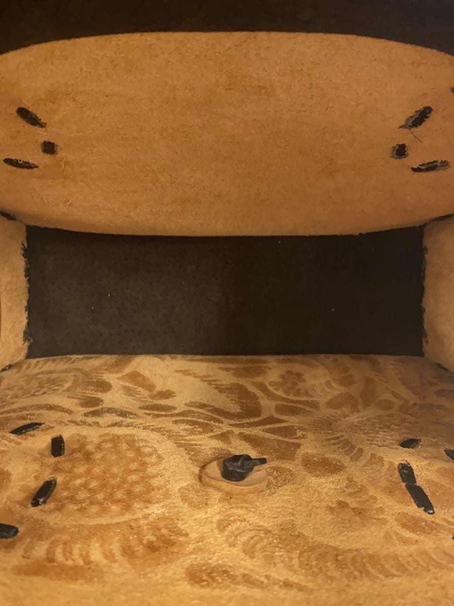 Carving Tribes Handbag Leather 6