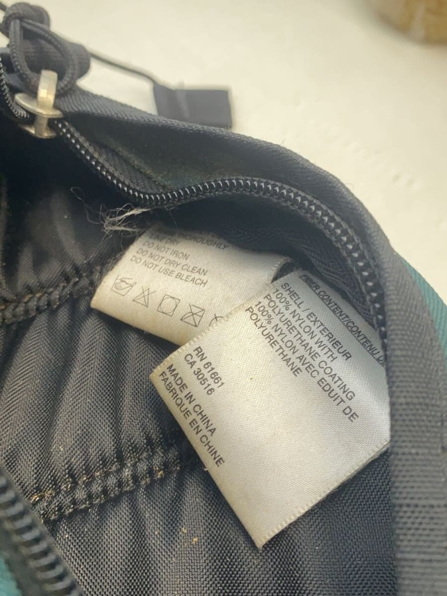 THE NORTH FACE Lining Deteriorated Bottom With Stain Waist Bag Nylon GRN 6