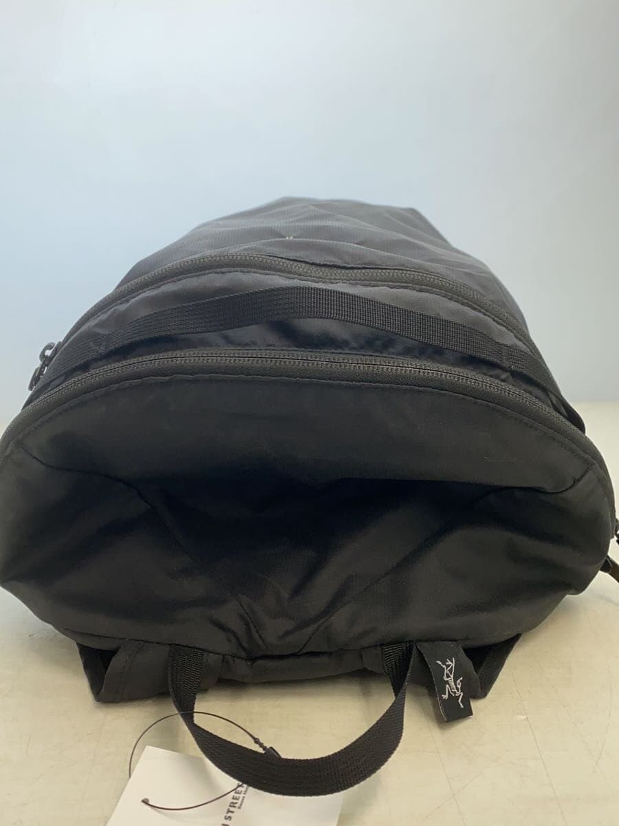 ARC’TERYX VEILANCE Backpack 4