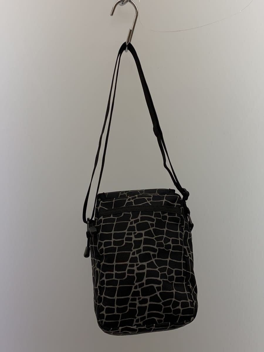 over land Shoulder Bag BLK All Over Pattern Spider Web 3