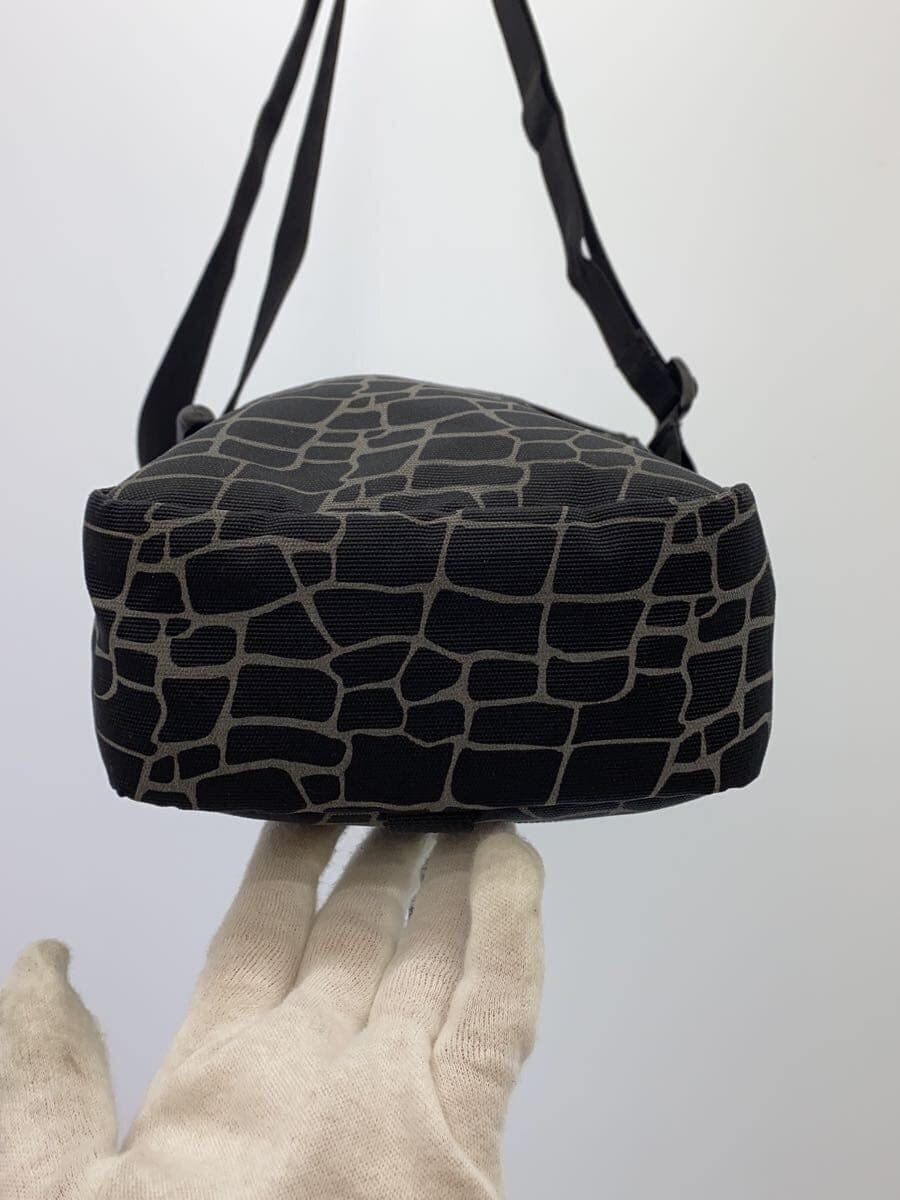 over land Shoulder Bag BLK All Over Pattern Spider Web 4
