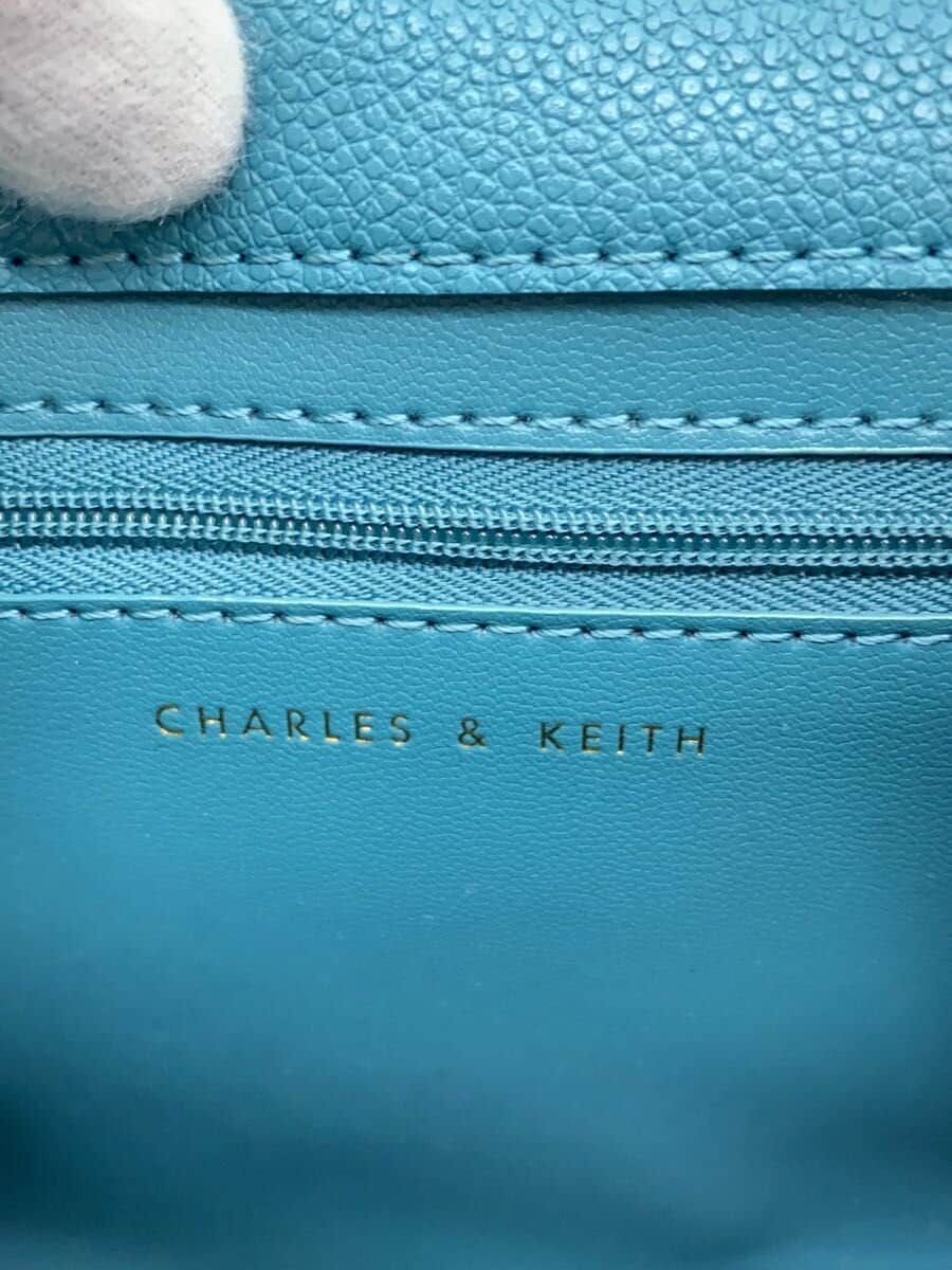 CHARLES&KEITH Geometric Top Handle Chain Link Bag Shoulder Bag Leather BLU 5