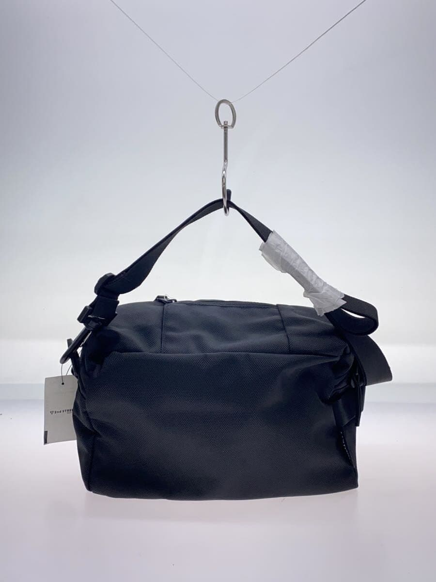 UNDER ARMOUR Shoulder Bag BLK Solid 1378288 3