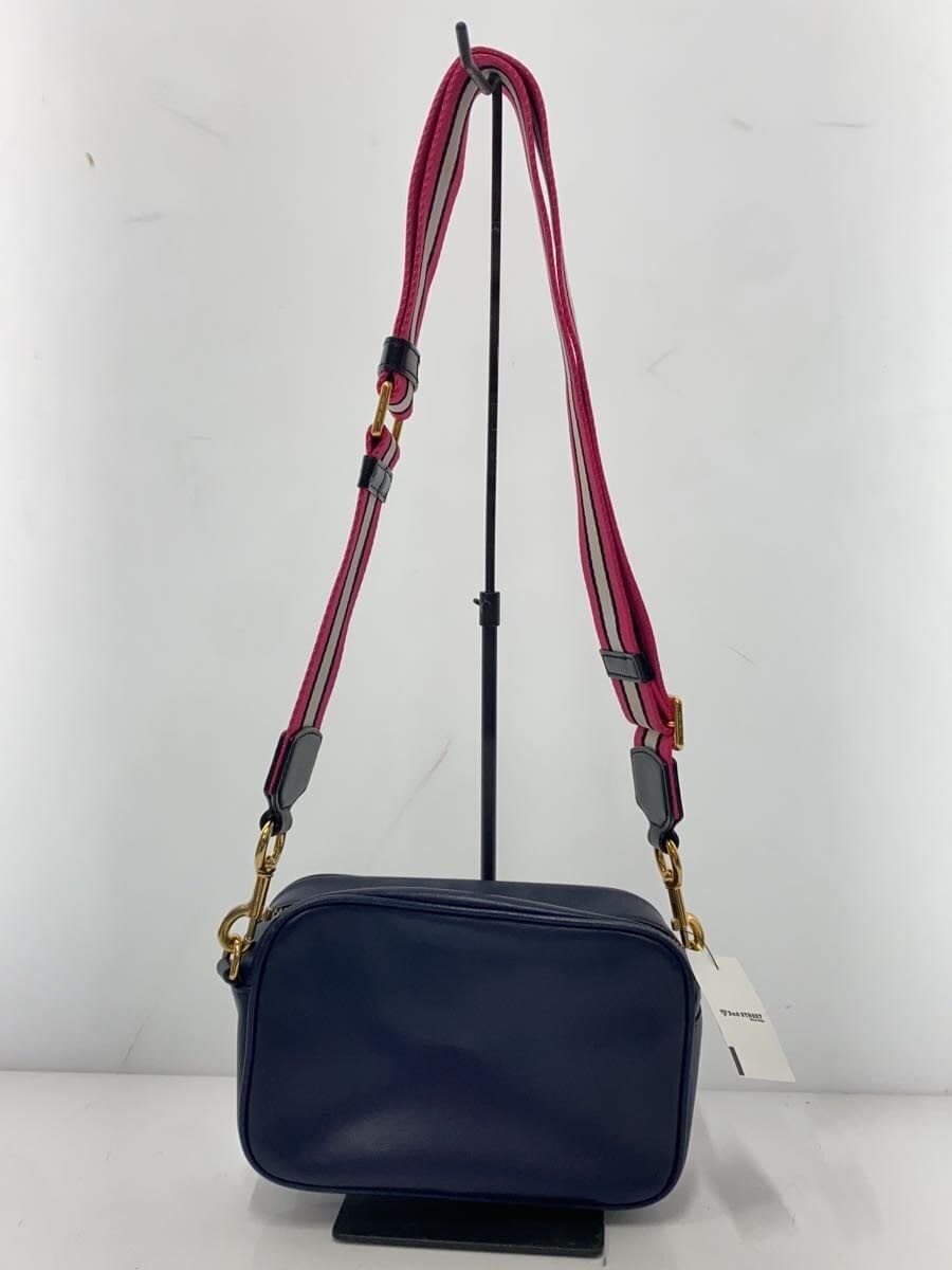 MARC JACOBS shoulder bag leather NVY M0014465 has corner wear 3