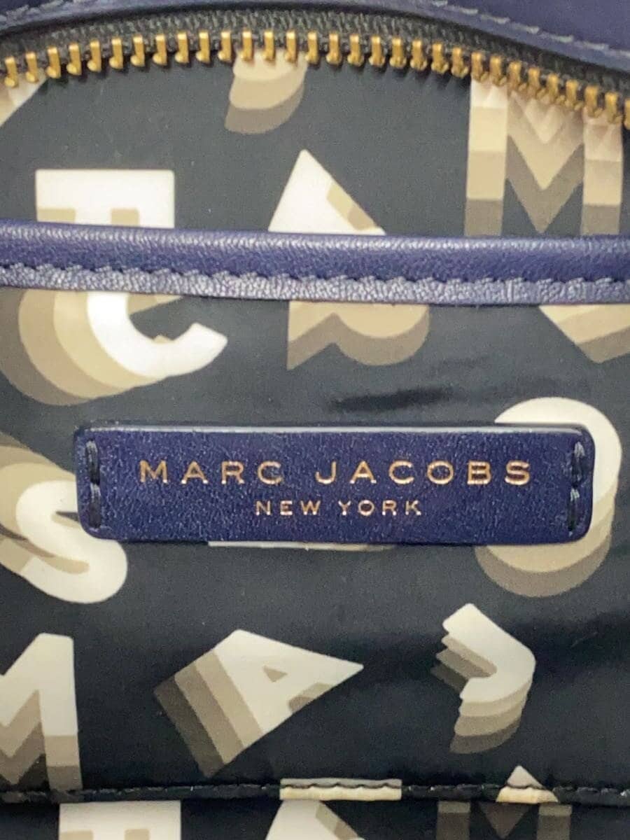 MARC JACOBS shoulder bag leather NVY M0014465 has corner wear 5