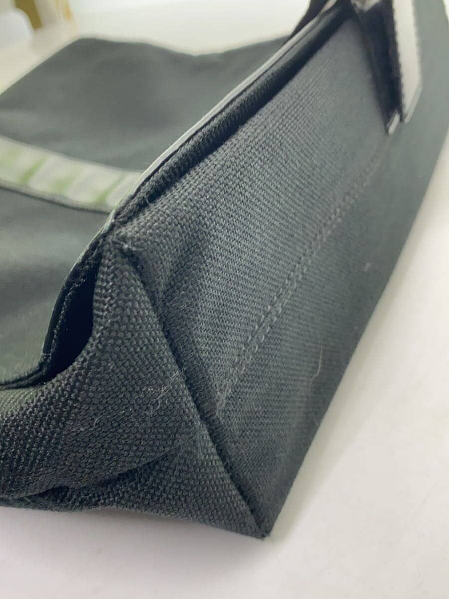 Salvatore Ferragamo Shoulder Bag -- BLK 7