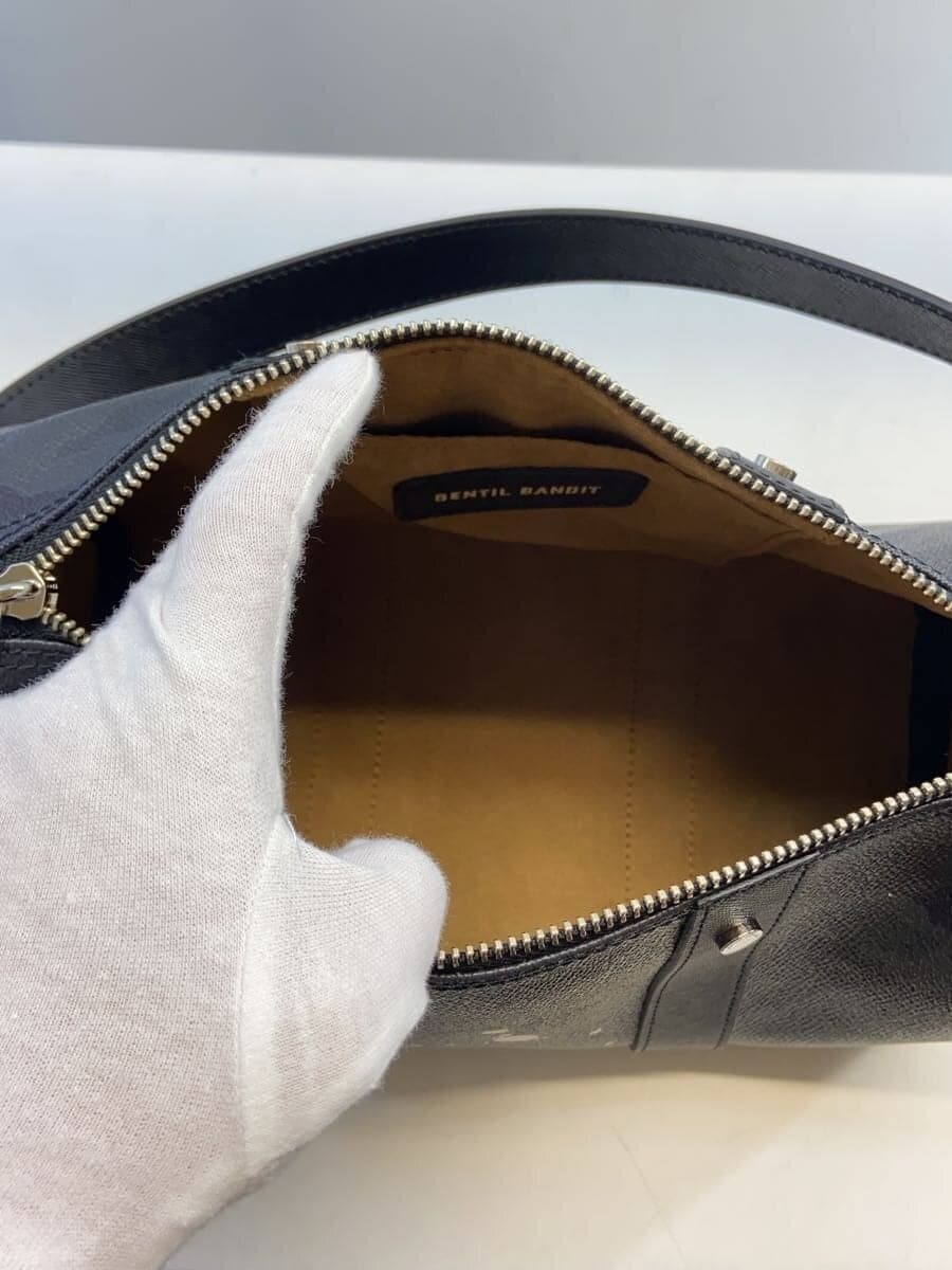 Gentil Bandit Boston Bag Leather Black All-over Print 6