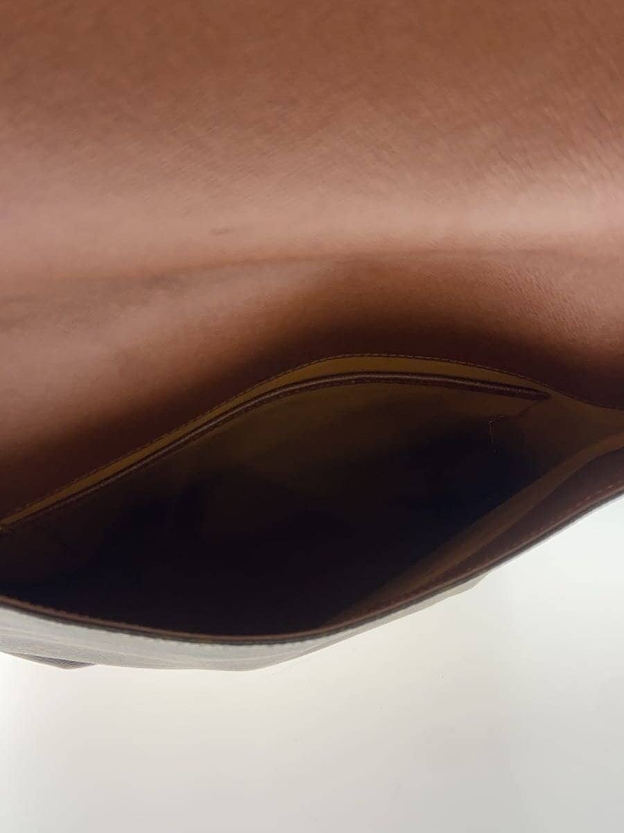 LOUIS VUITTON Musette Monogram Canvas PVC BRW All-over pattern Inner pocket has 6