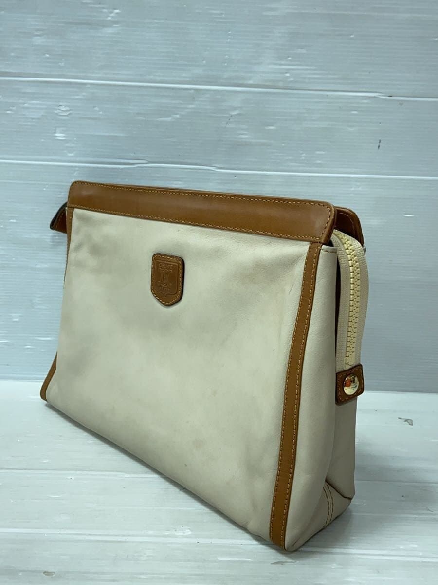 CELINE Clutch Bag Leather BEG Solid M06 Stain Considered 2