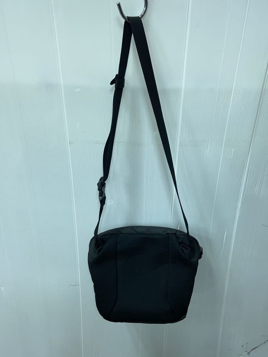 ARC'TERYX Mantis 2 Shoulder Bag Polyester BLK X000008973 Inner dirt present 3
