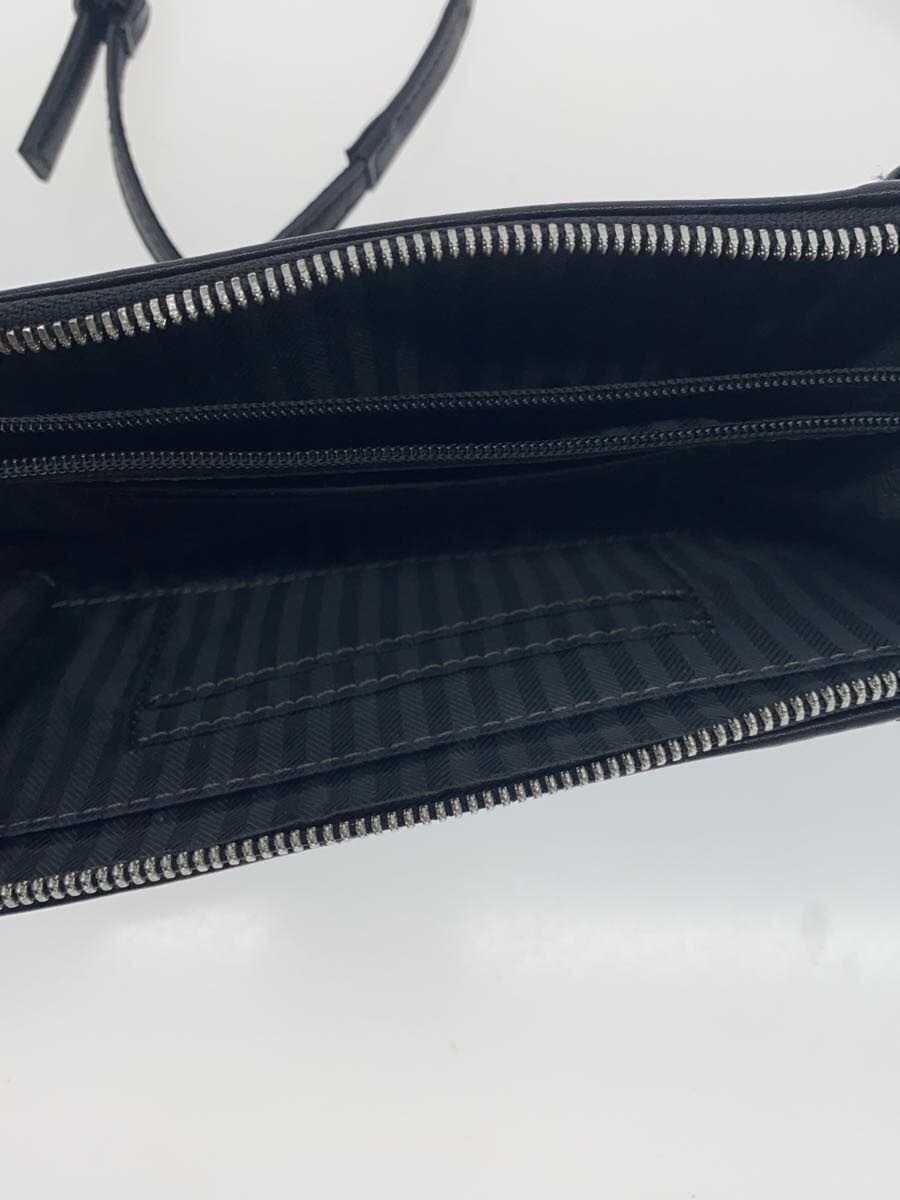 DAKOTA Shoulder Bag Leather BLK Discoloration 6