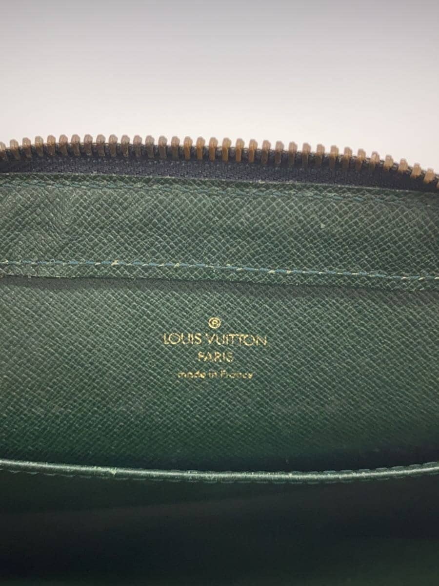 LOUIS VUITTON Baikal_ Taiga Leather GRN M30184 5