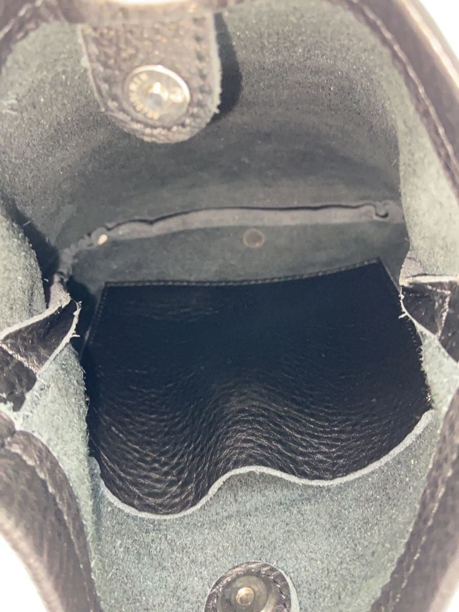 Hender Scheme shoulder bag leather BLK has scratches 6