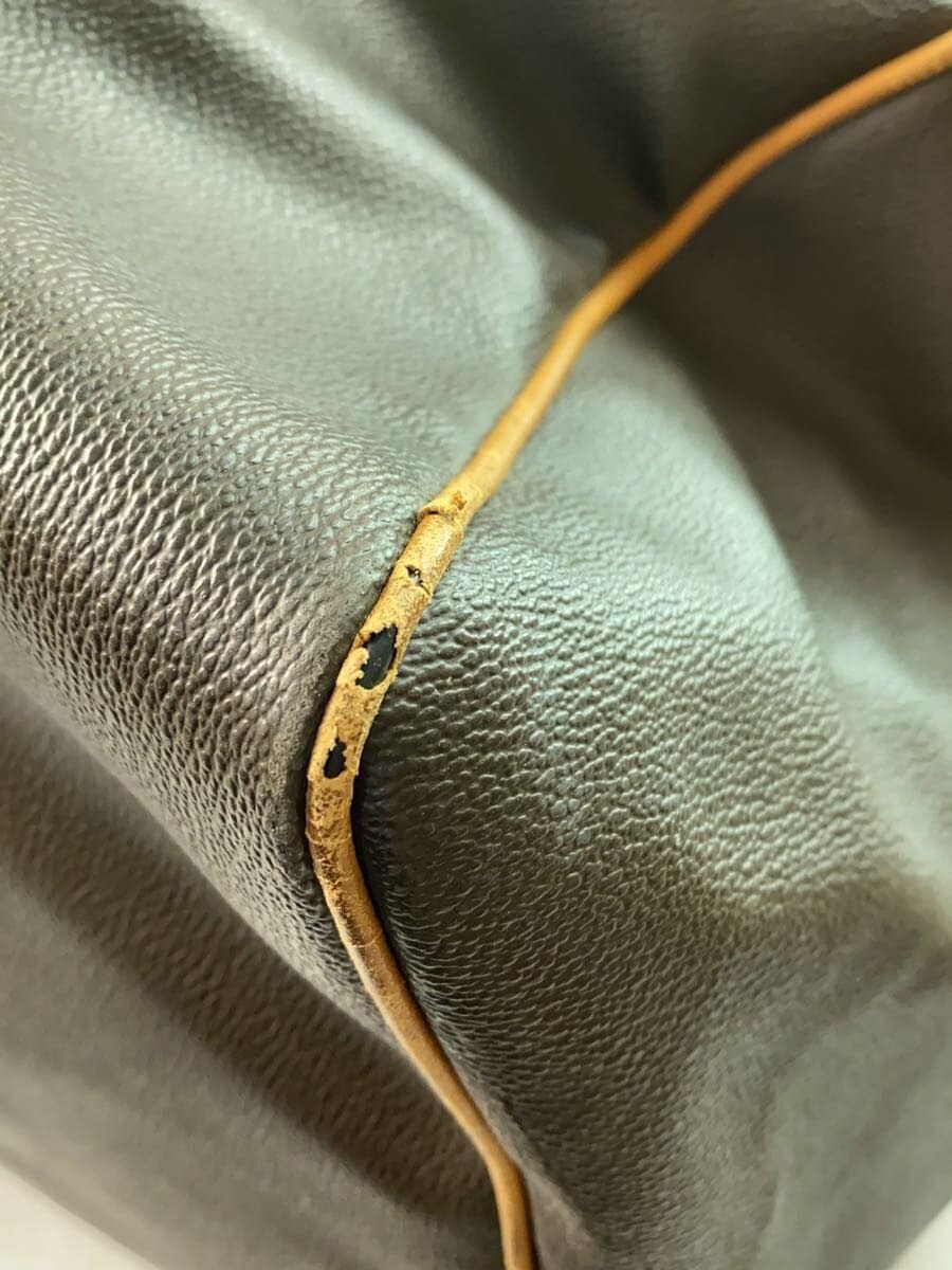 HUNTING WORLD Boston Handbag KHK 8