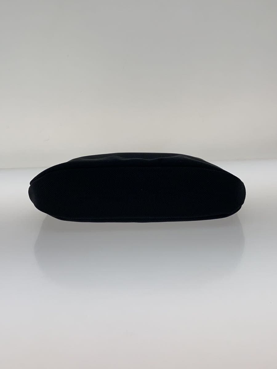 Aer Pouch BLK Solid AER21028 4