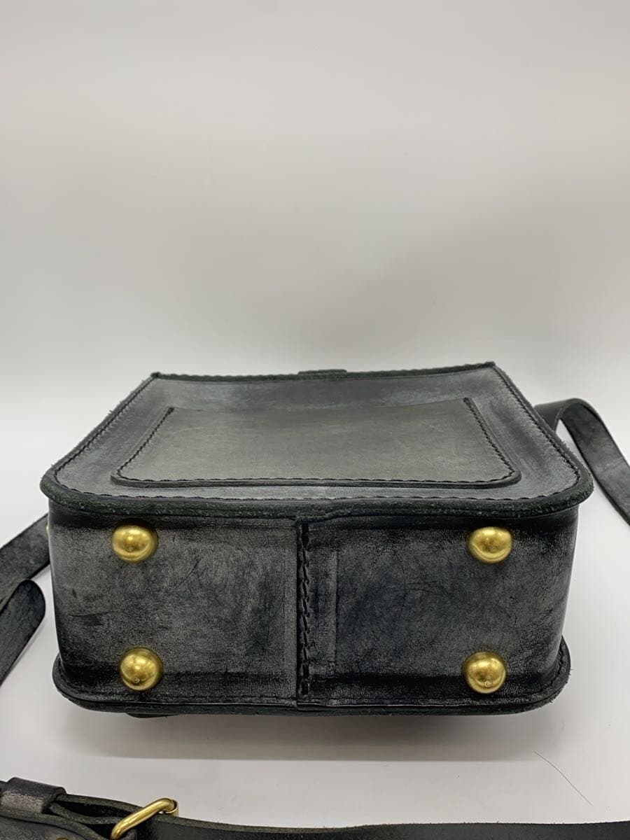 HERZ Shoulder Bag Leather BLK Solid 4