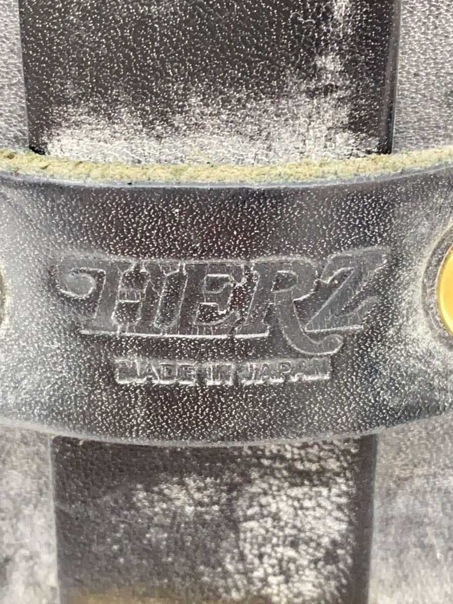 HERZ Shoulder Bag Leather BLK Solid 5