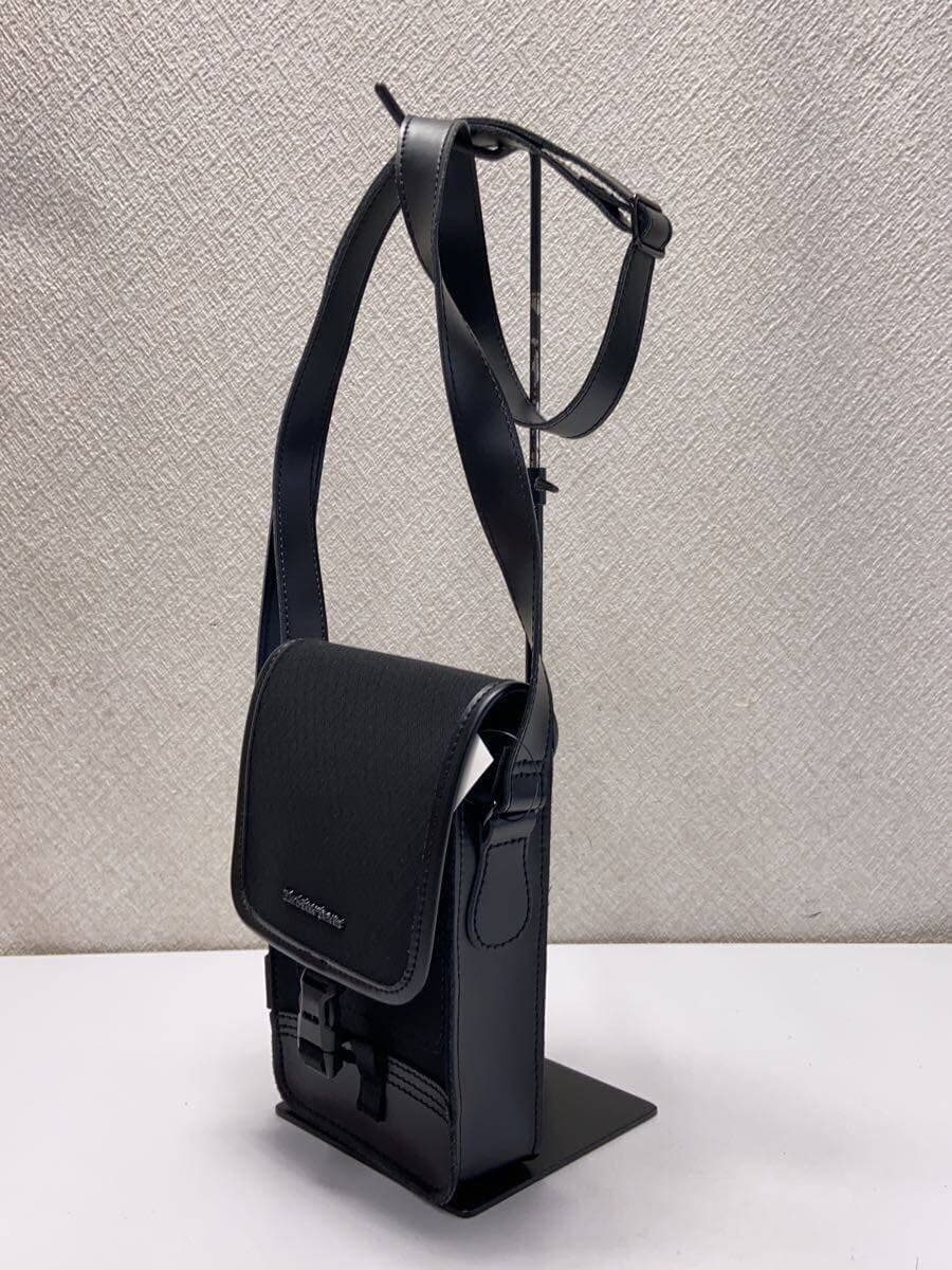 Dr.Martens Shoulder Bag BLK Solid 2