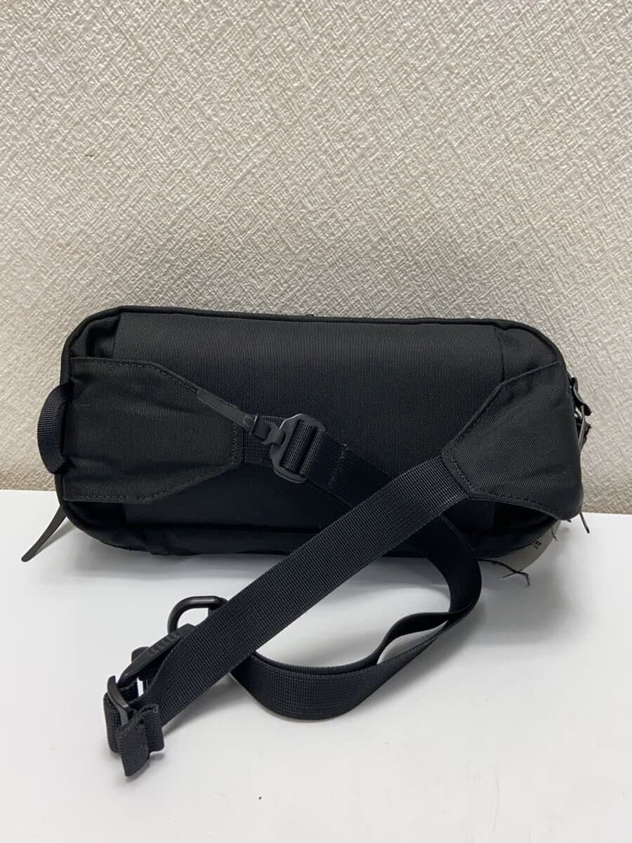 BLACK EMBER Shoulder Bag BLK Solid 3