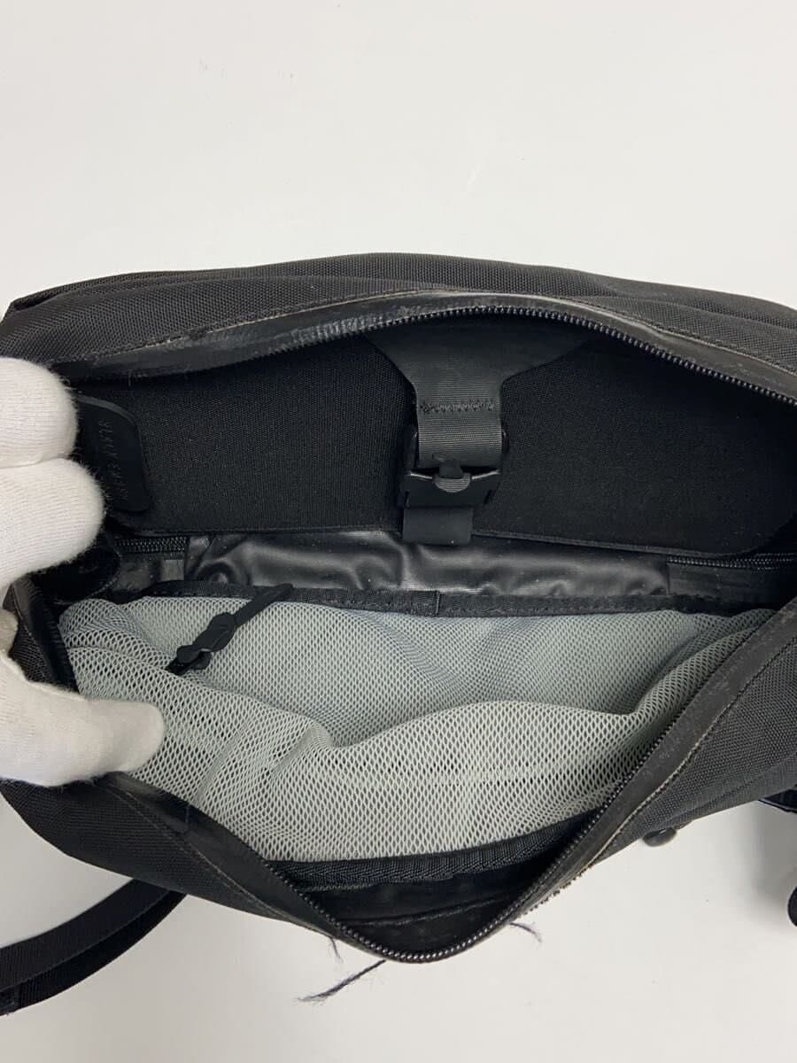 BLACK EMBER Shoulder Bag BLK Solid 6