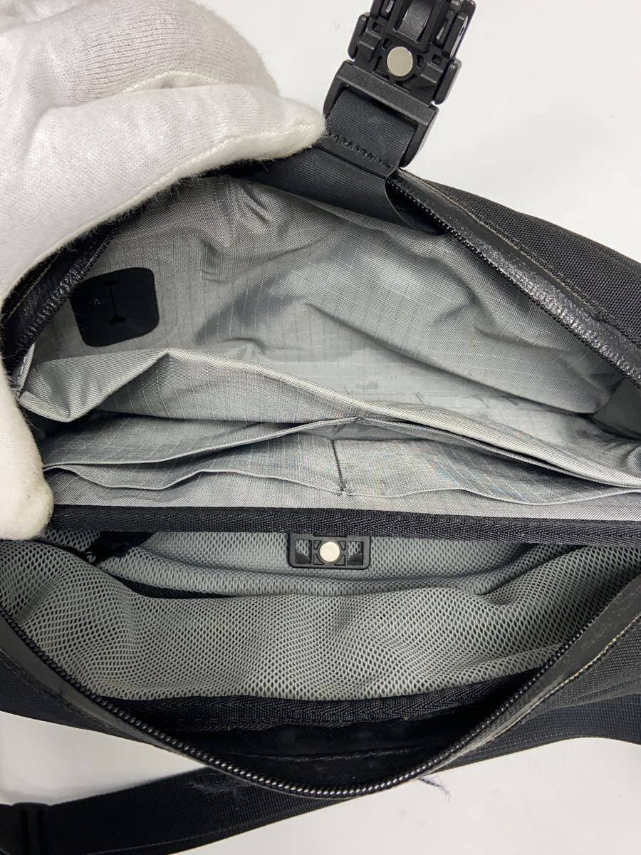 BLACK EMBER Shoulder Bag BLK Solid 8