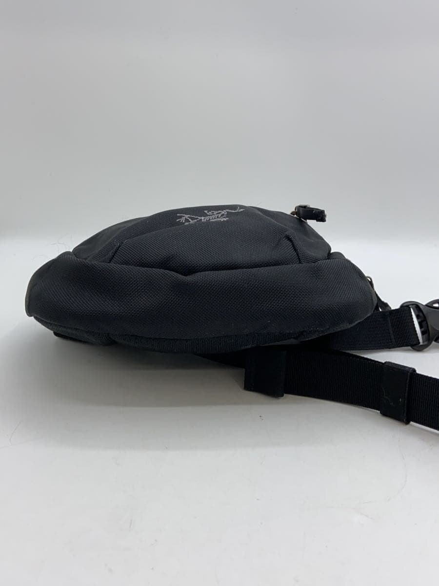 ARC’TERYX VEILANCE Shoulder Bag Nylon BLK Solid 1780-2039 With Wear 4