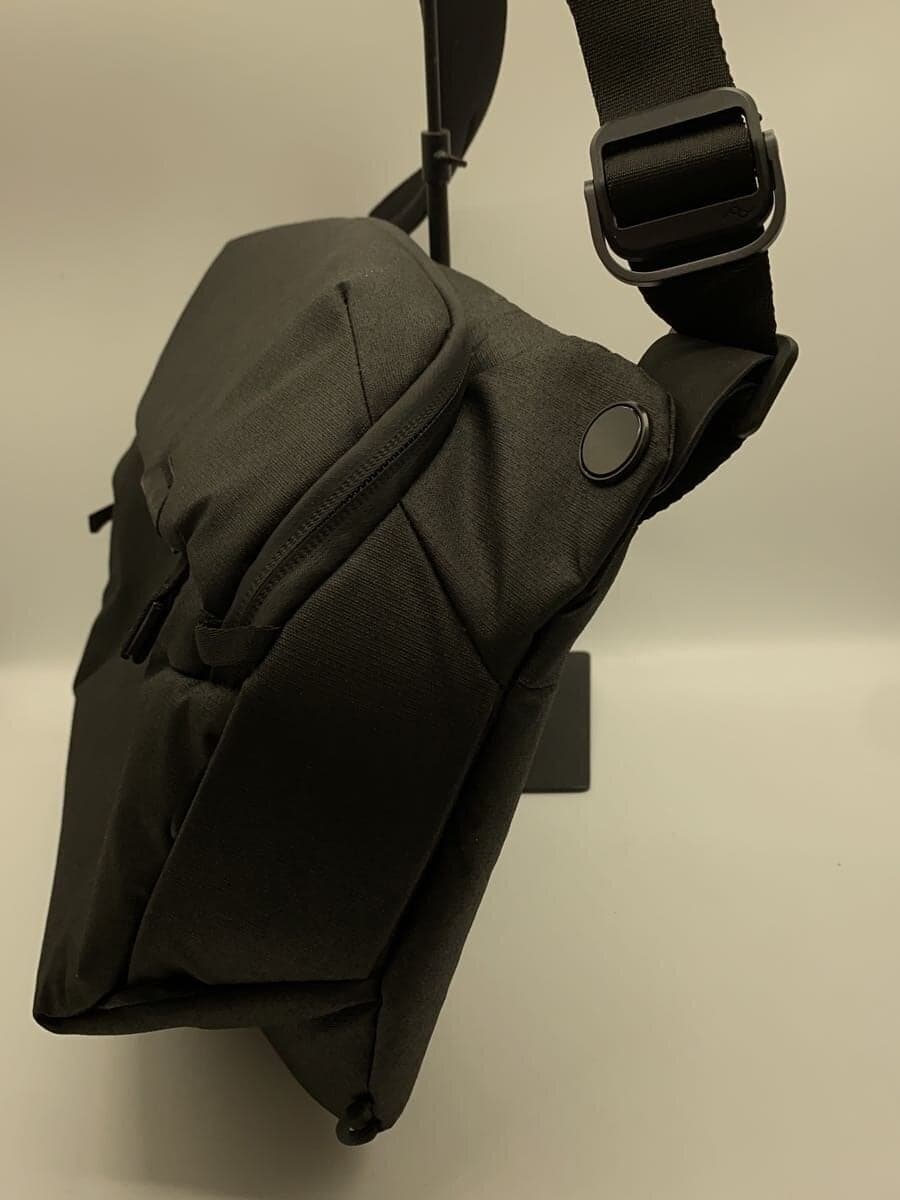Peak Design Shoulder Bag -- BLK 2