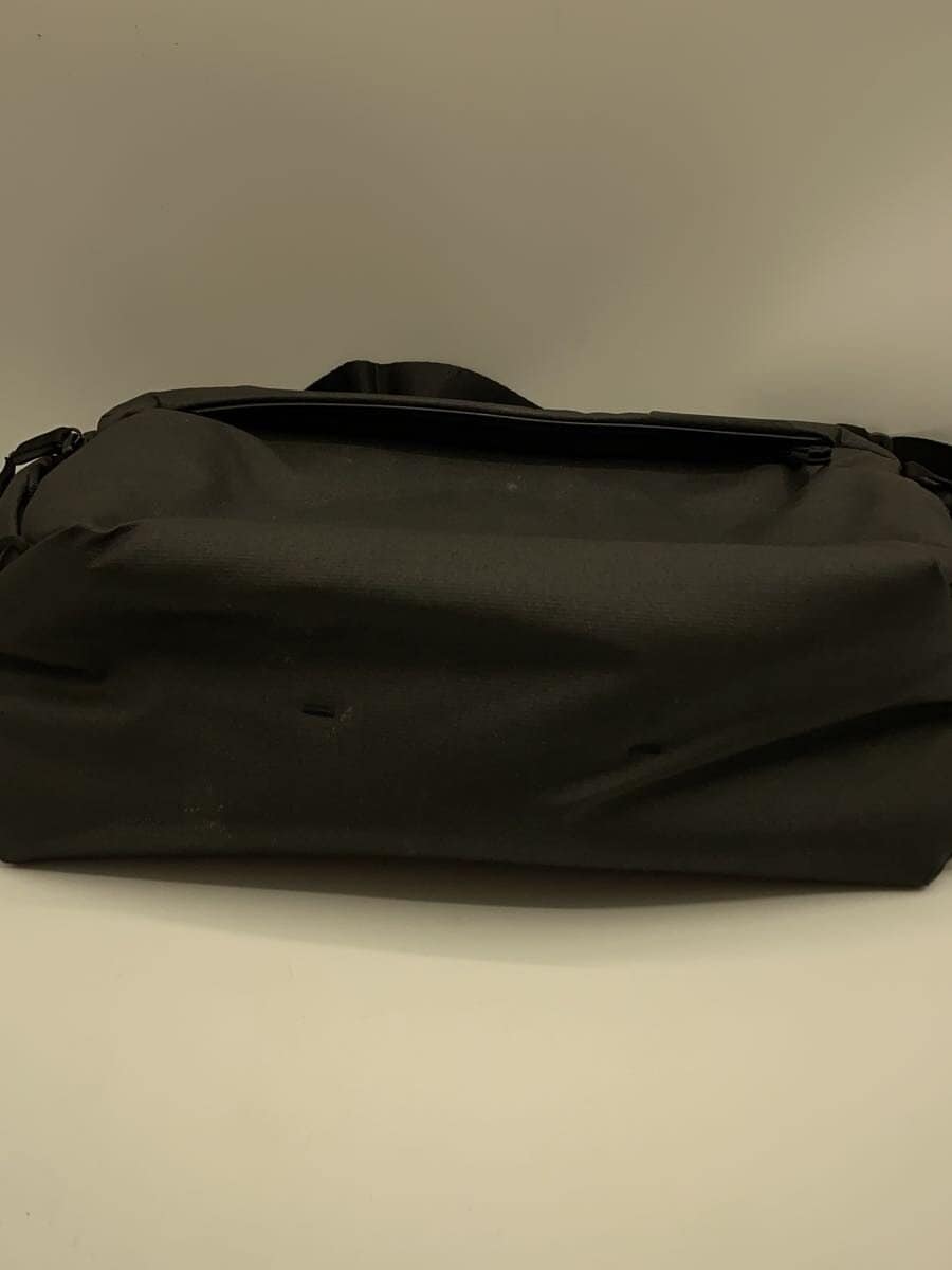 Peak Design Shoulder Bag -- BLK 4