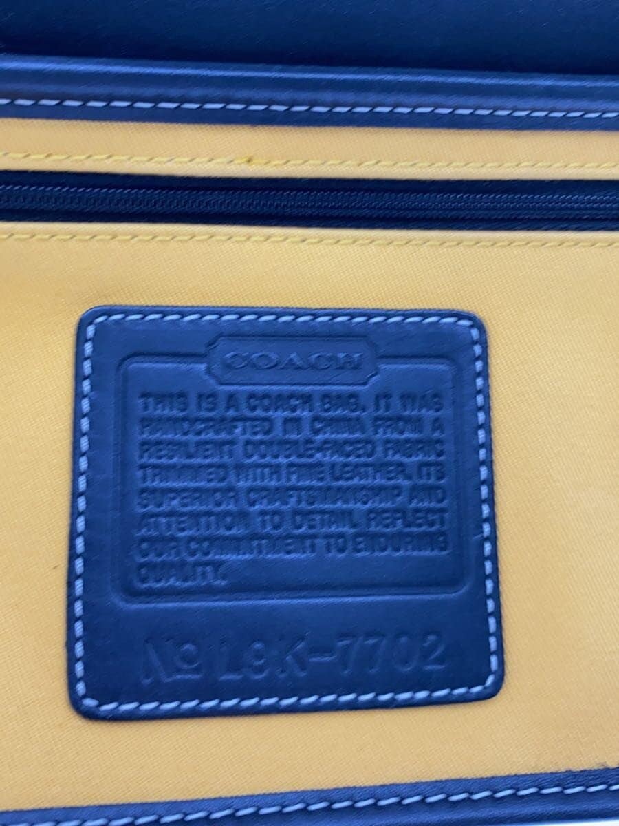 COACH Shoulder Bag -- BEG 7702 5