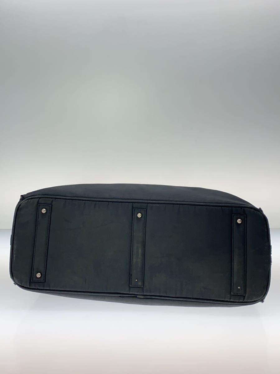 MLVINCE bag corner scuffs, damage present BLK 4