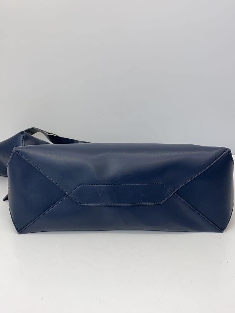 CHARLES&KEITH Tote Bag NVY Solid 40270737 4