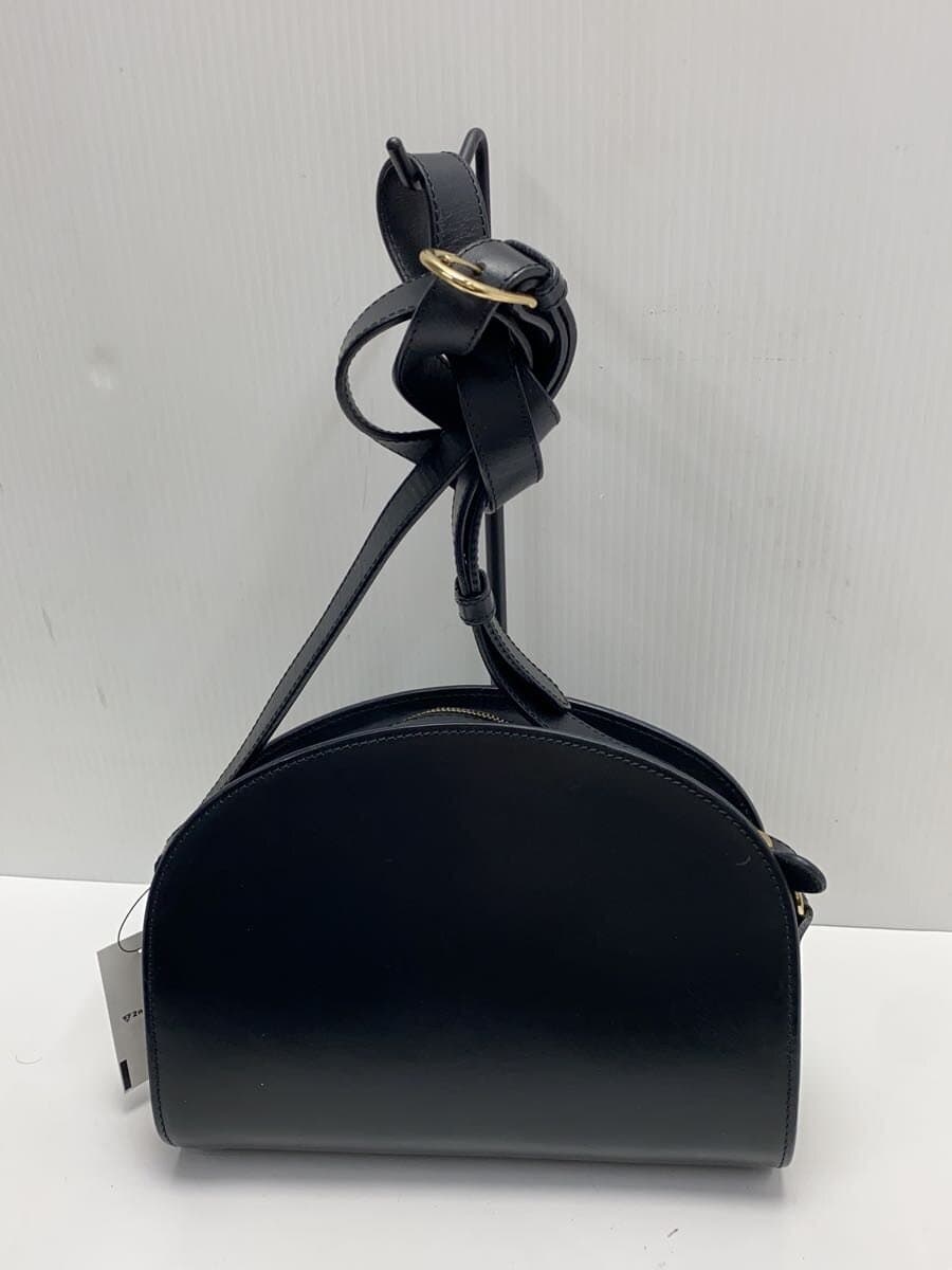 A.P.C. Half Moon Shoulder Bag Leather BLK Solid 3